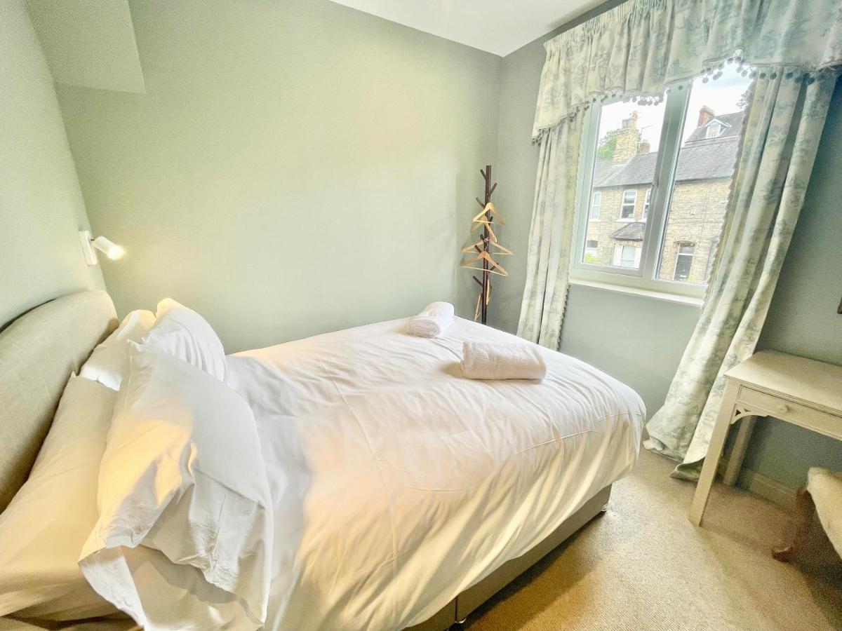 Central Townhouse With Free Off Road Parking And Garden York Ngoại thất bức ảnh